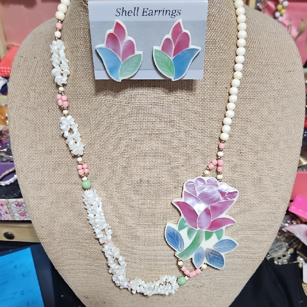 Lee Sands Pink and White Floral Necklace with Beaded Accents